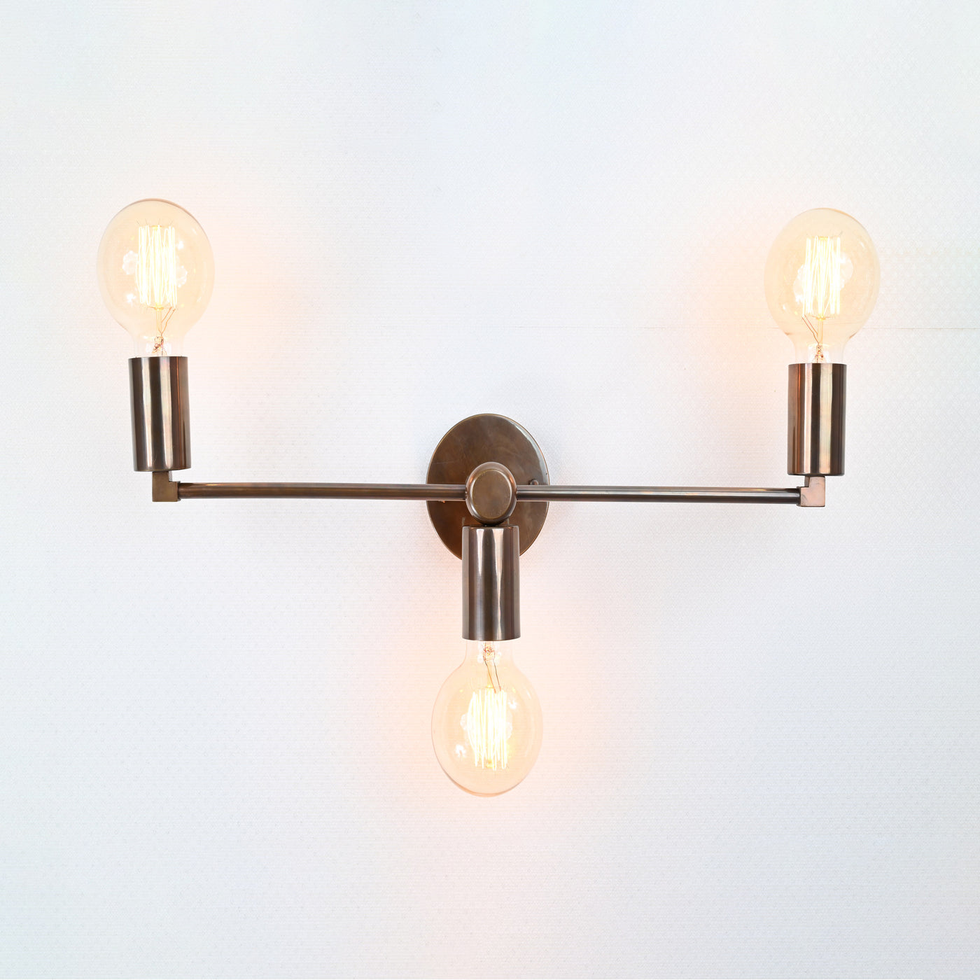 Customizable Mid-Century Modern Brass Wall Sconce | Sleek Minimalist Design - 32502