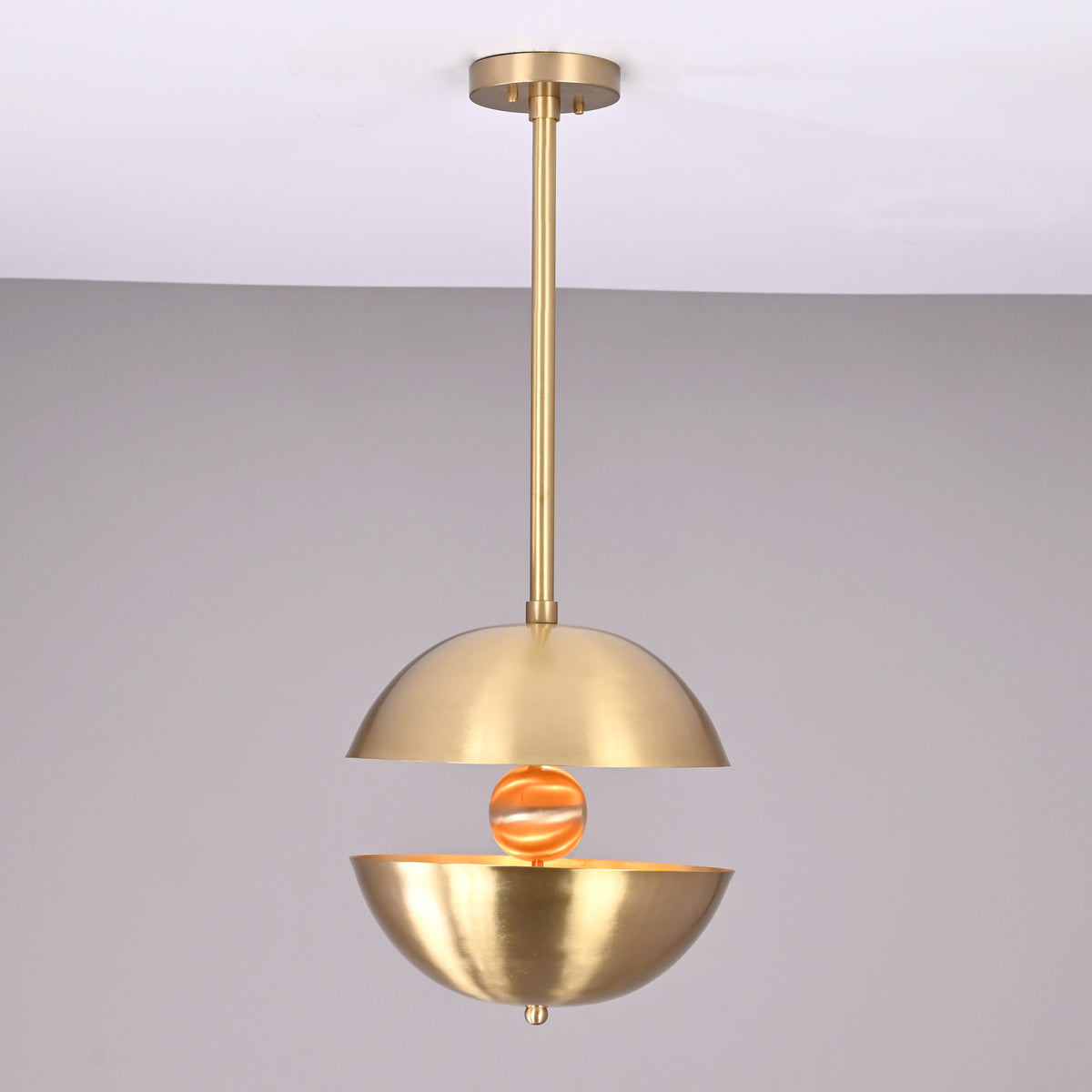 Modern Brass Pendant Light | Customizable Mid-Century Ceiling Lamp - 32346