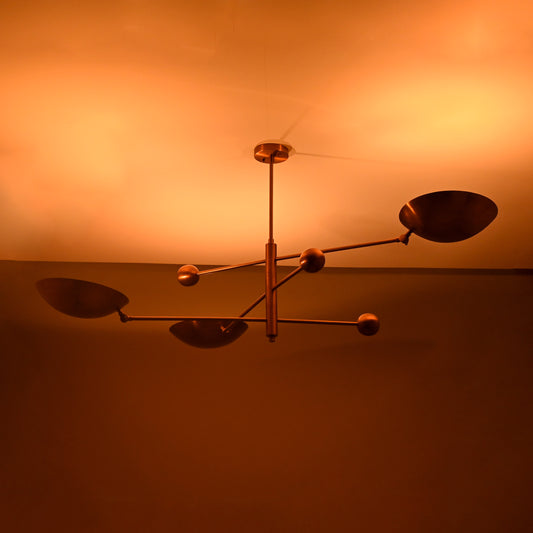 Brass Leaf Studio Industrial Brass Made, 3 Lights Curved Pendant Lamp Brass Patina Finish Mid Century raw Brass Sputnik Chandelier Ambient Glare Uplifting Light