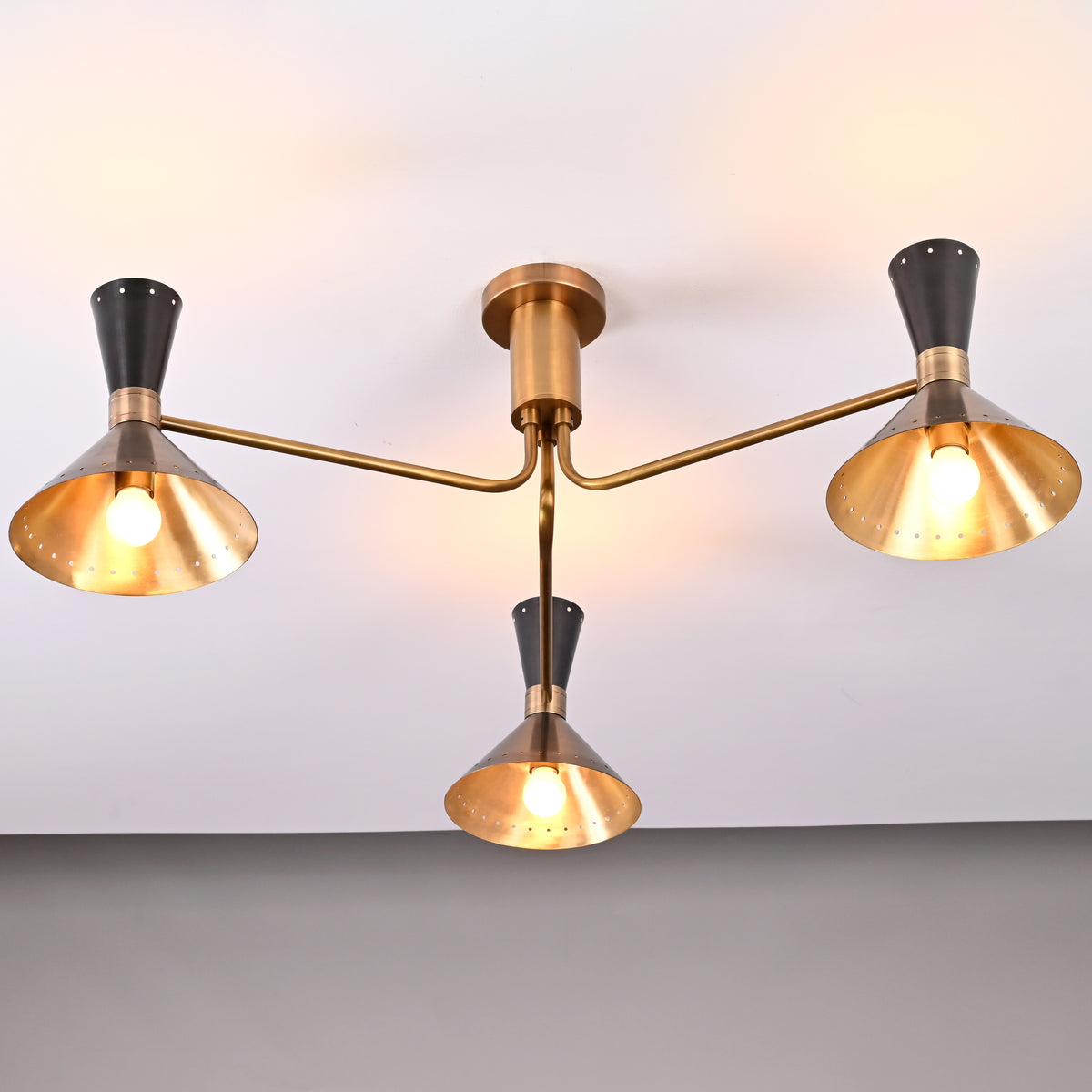 6-Light Brass & Black Cone Shade Flushmount – Modern Ceiling Light 32460
