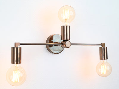 Customizable Mid-Century Brass Wall Sconce | Sleek Horizontal Design for Modern Interiors - 32516