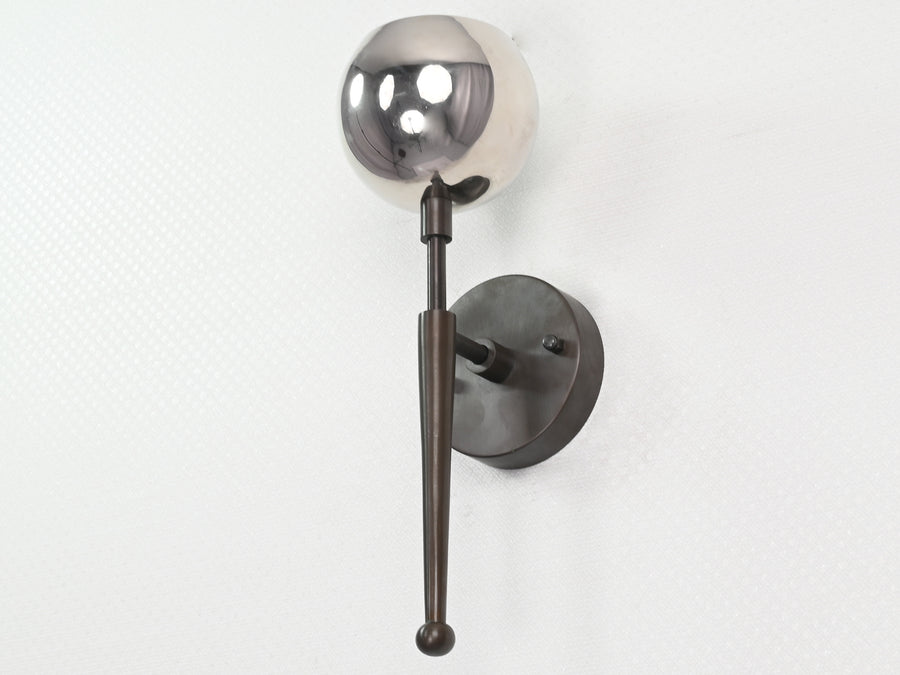 Sleek Mid-Century Modern Brass Wall Sconce | Customizable Globe Light Fixture for Chic Interiors - 32525