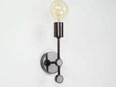 Vintage Minimalist Brass Wall Sconce | Customizable Vertical Light Fixture for Chic Interiors - 32534