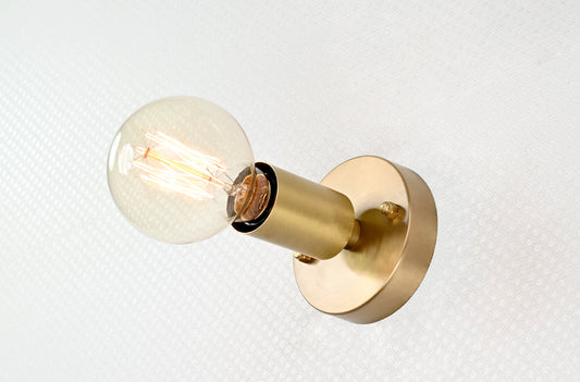 Minimalist Contemporary Customizable Wall Sconce – Sleek Single-Light Brass Fixture for Modern Interiors - 32555