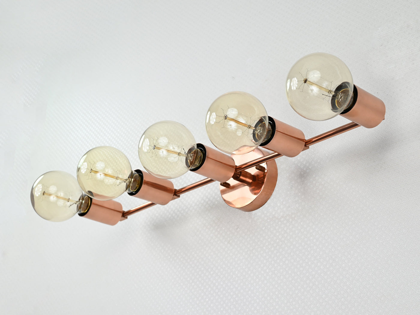 Modern Linear Brass Wall Sconce | 5-Light Horizontal Fixture | Customizable Lighting Solution - 32559