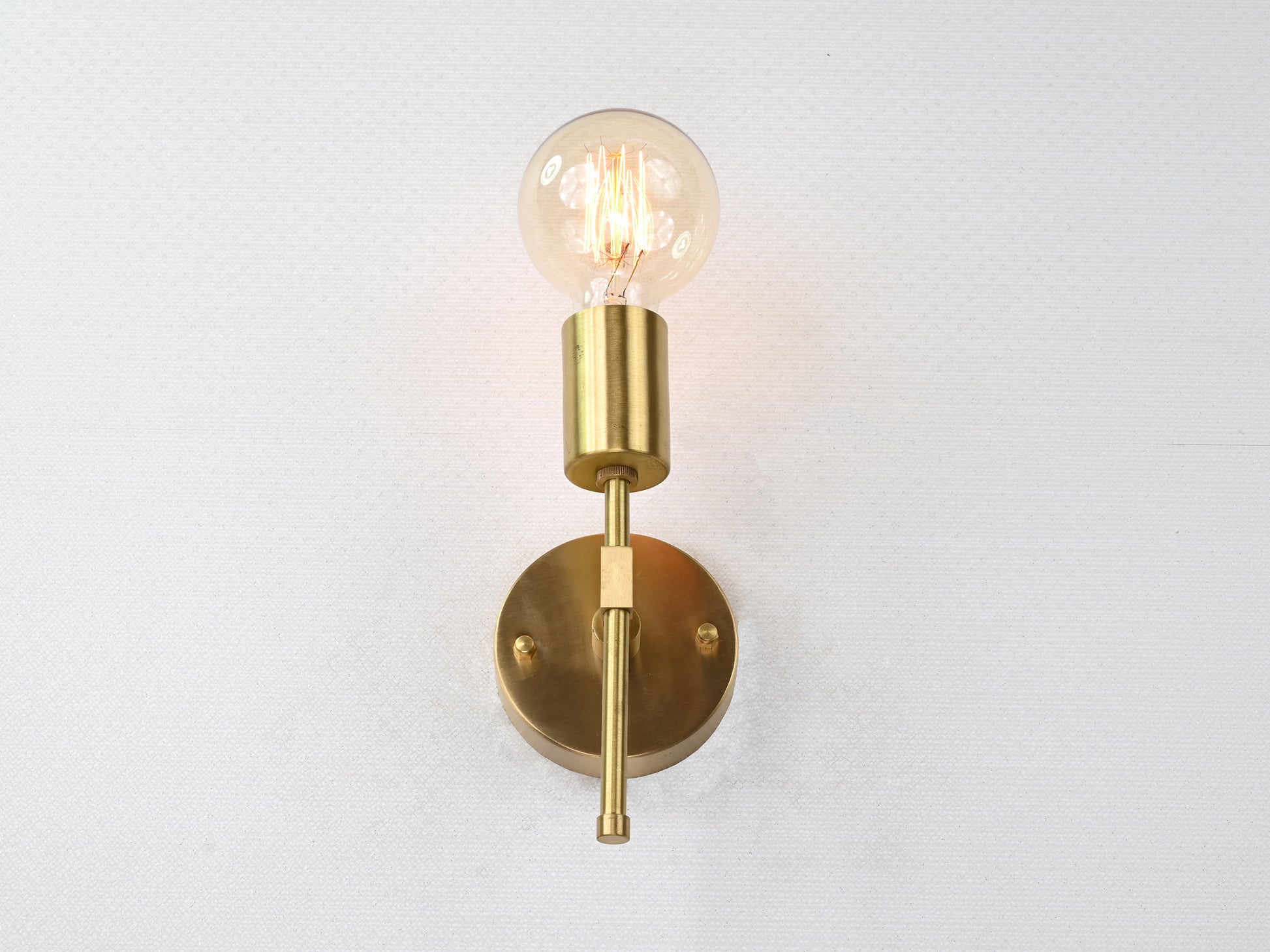 Single Bulb Vanity Light & Wall Sconce - 32573