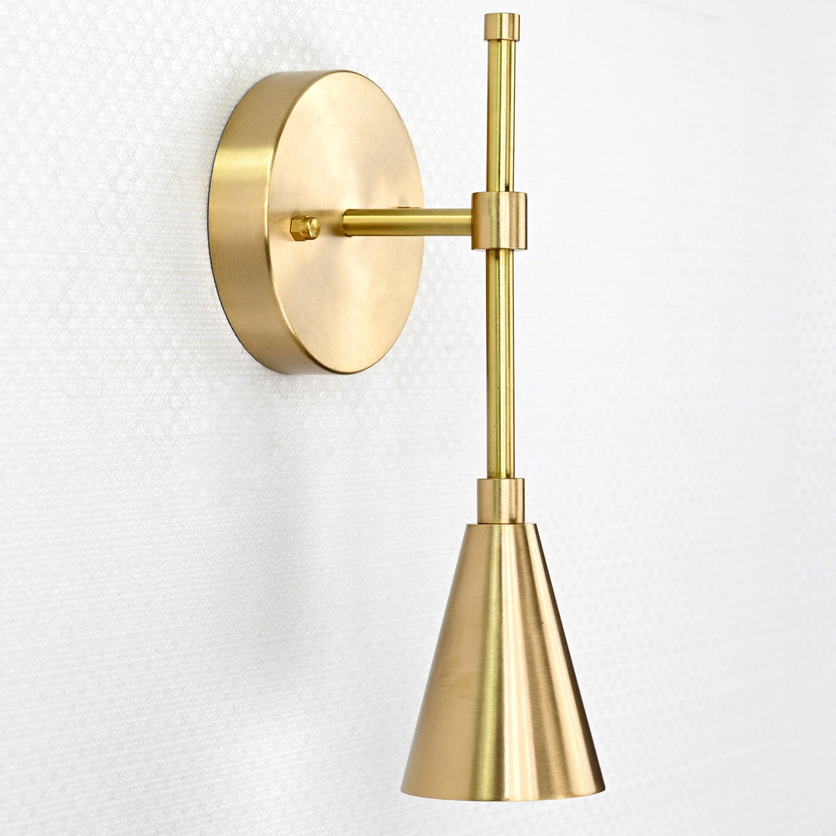 Minimalist Brass Wall Sconce with Adjustable Cone Shade | Customizable Modern Vertical Fixture - 32577