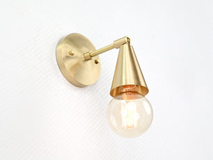 Single Bulb Brass Adjustable Vanity light - 32579