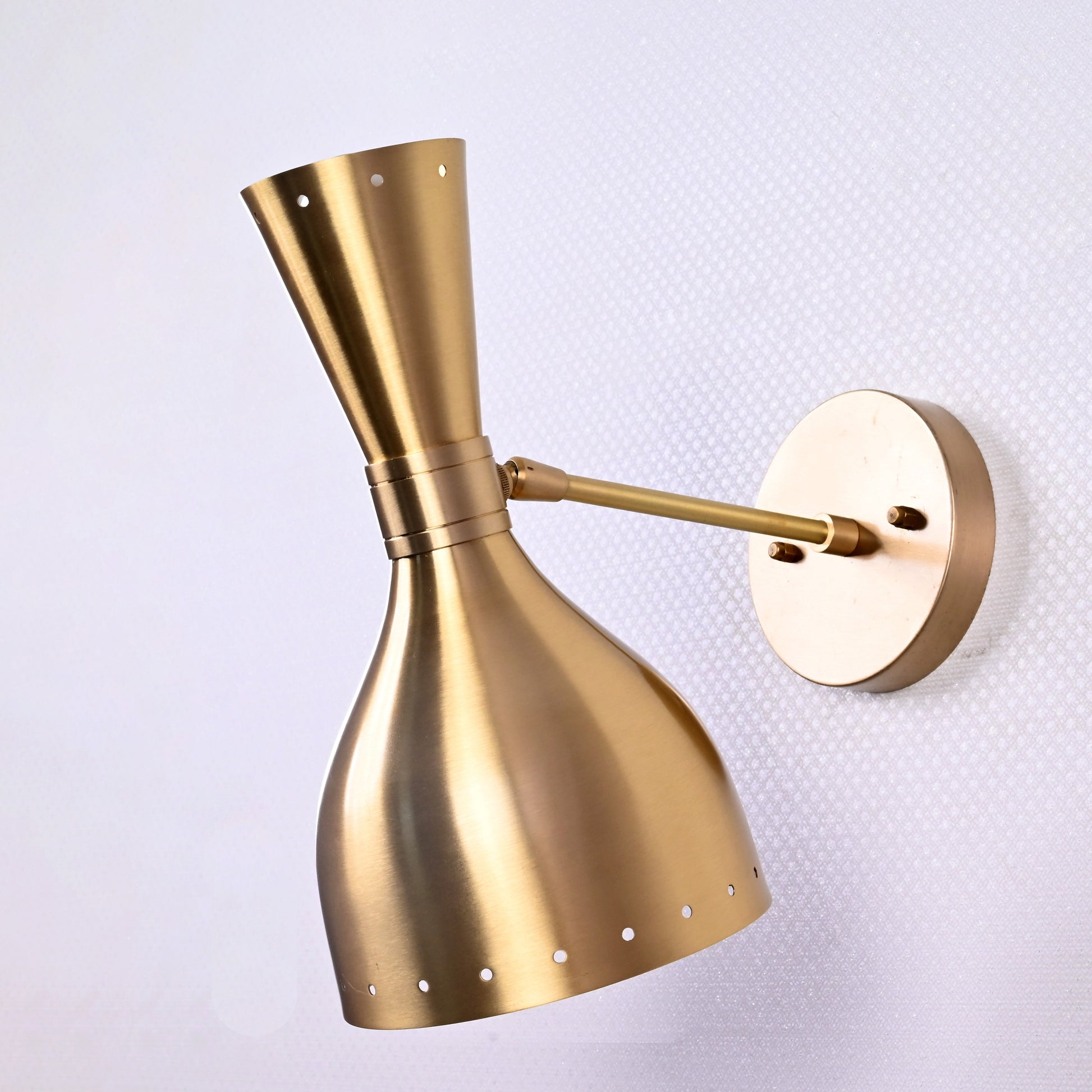 Diabolo Style Brass Wall Sconce 6" Wide- 32588