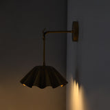 Siena Petalia – Scalloped Brass Wall Sconce – 1-Light – 10" x 13"
