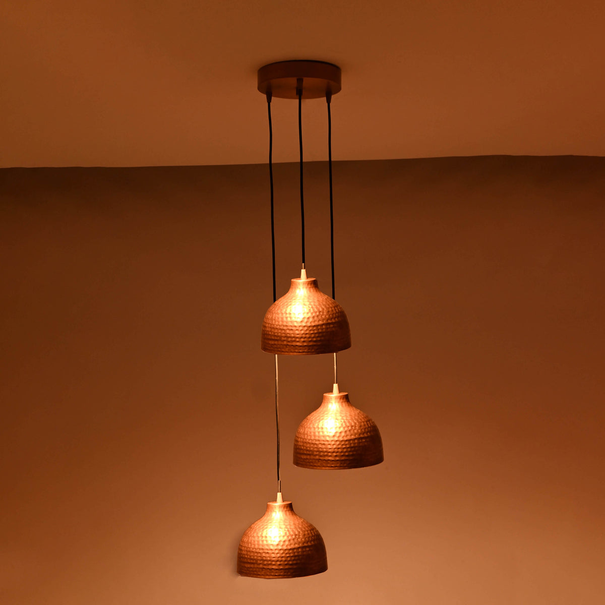Siena Cascade – Hammered Copper Pendant Chandelier – 3-Light – 16" x 48" – 33221