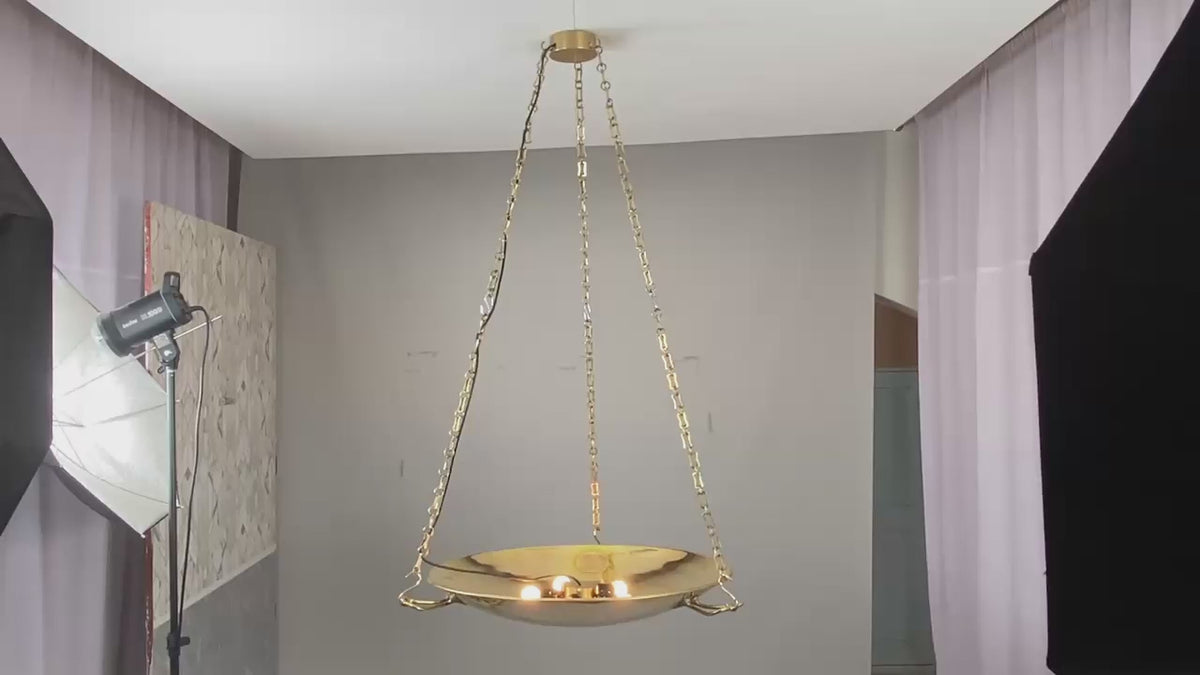 chandelier-lightbulb-view